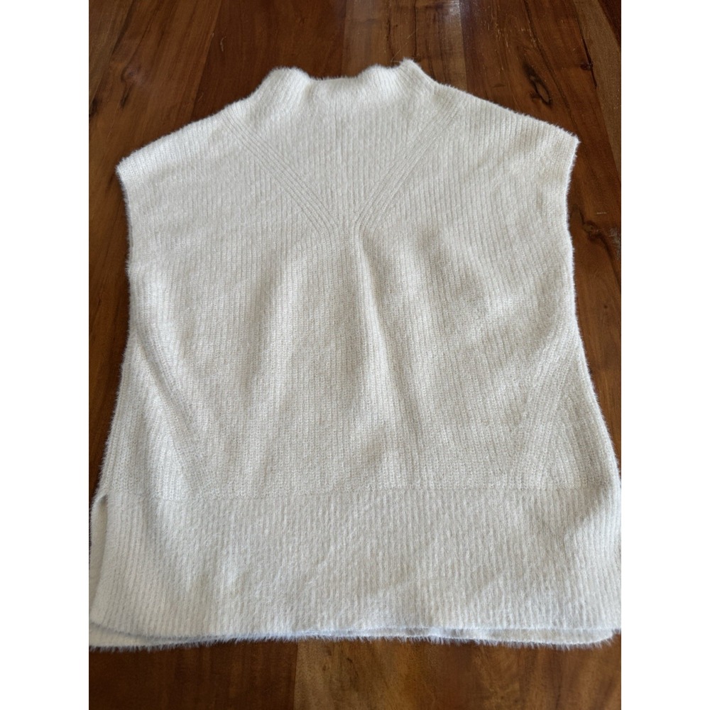 Melissa Nepton Furry‎ Sweater Vest White Funnel Neck Small